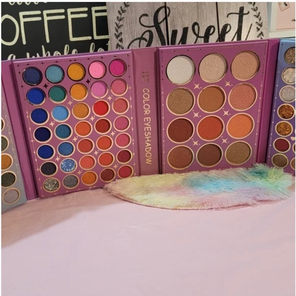 Matte Harley Quinn Eye Shadow Palette 117 Colors - Picture 10 of 12